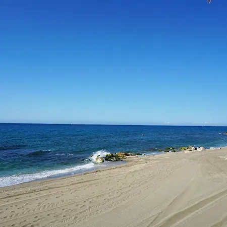 Real - 1 Bedroom 公寓